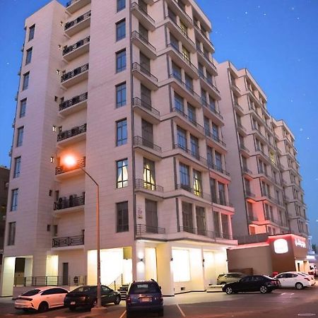 De Iris Regency Fahaheel Lägenhet Kuwait City Exteriör bild