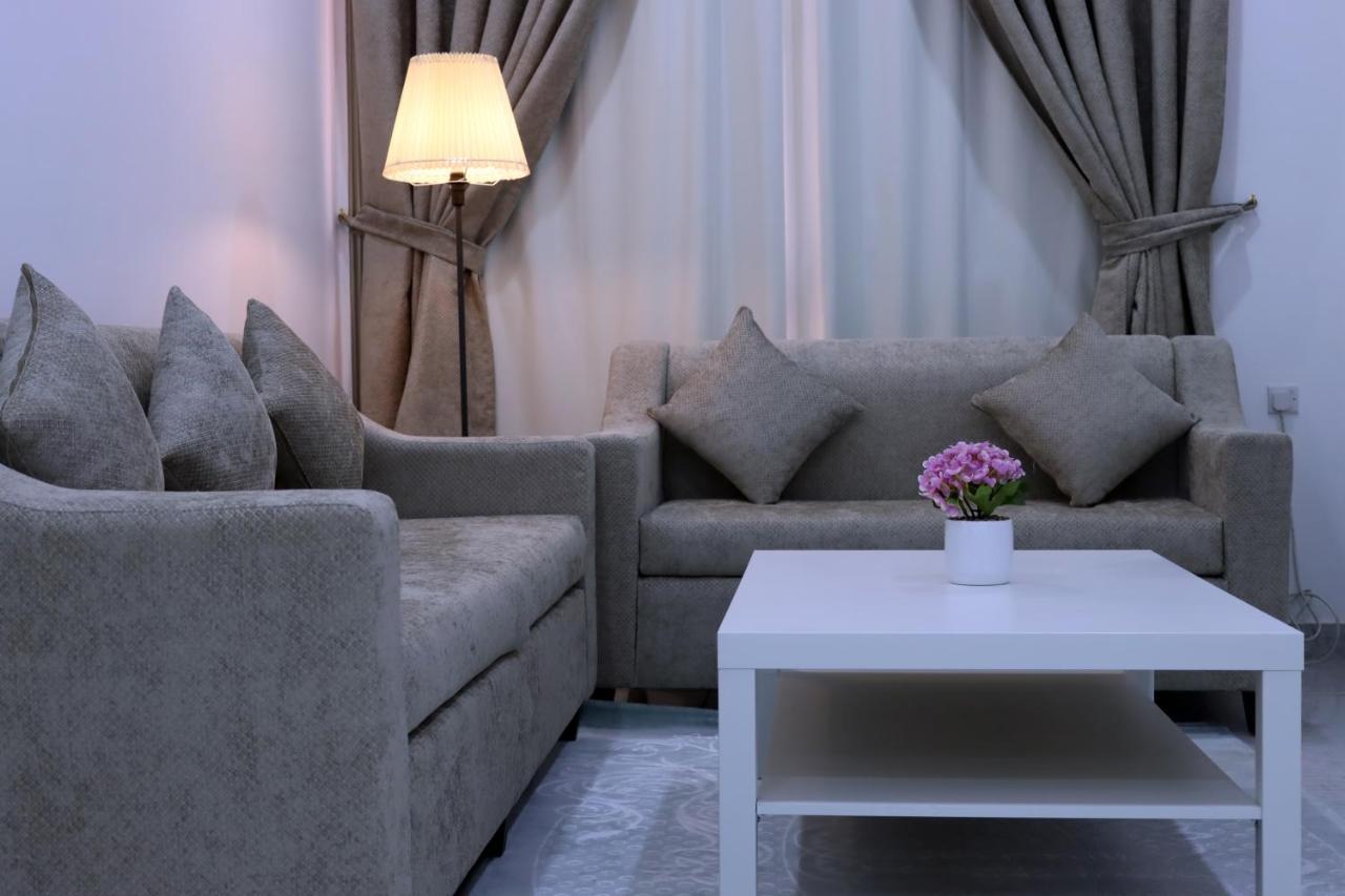 De Iris Regency Fahaheel Lägenhet Kuwait City Exteriör bild